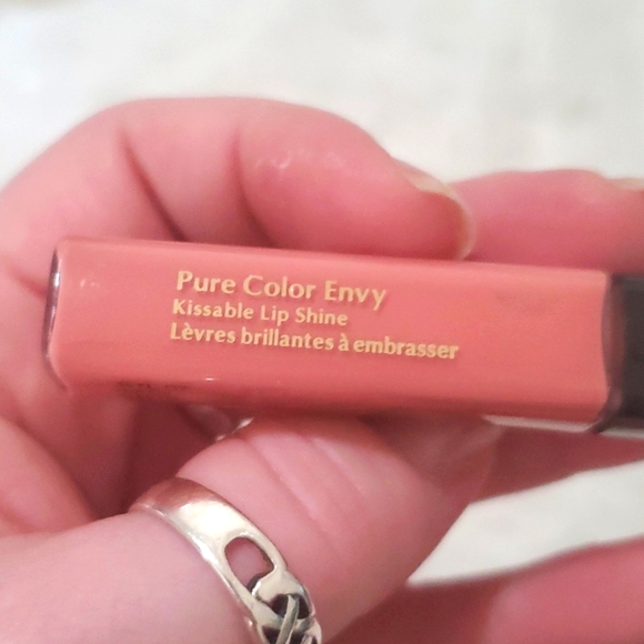Estee Lauder "Naked Truth" kissable lip shine - Picture 3 of 3